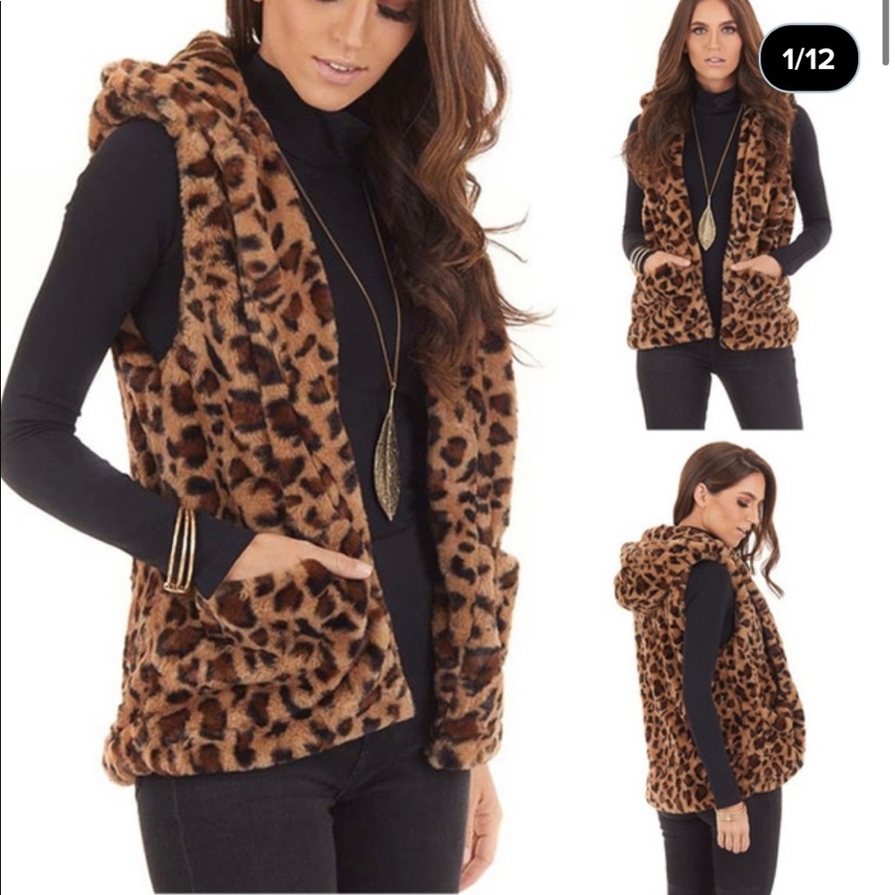 *Last One. Hooded Leopard Print Vest with pockets.